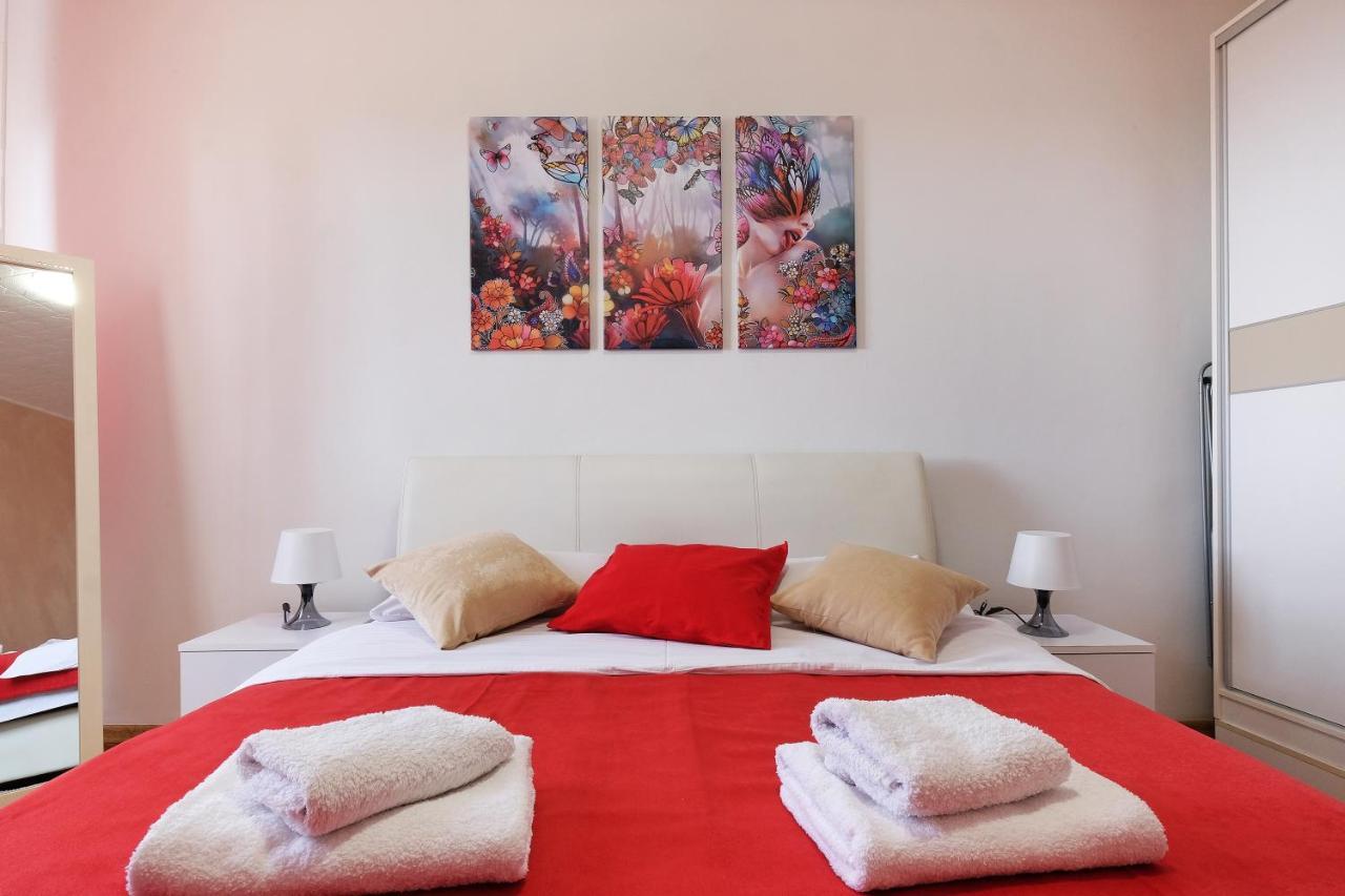 Apartment Paradise Fantasy Belgrád Kültér fotó