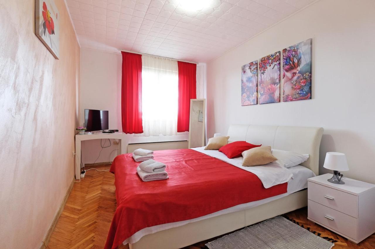 Apartment Paradise Fantasy Belgrád Kültér fotó