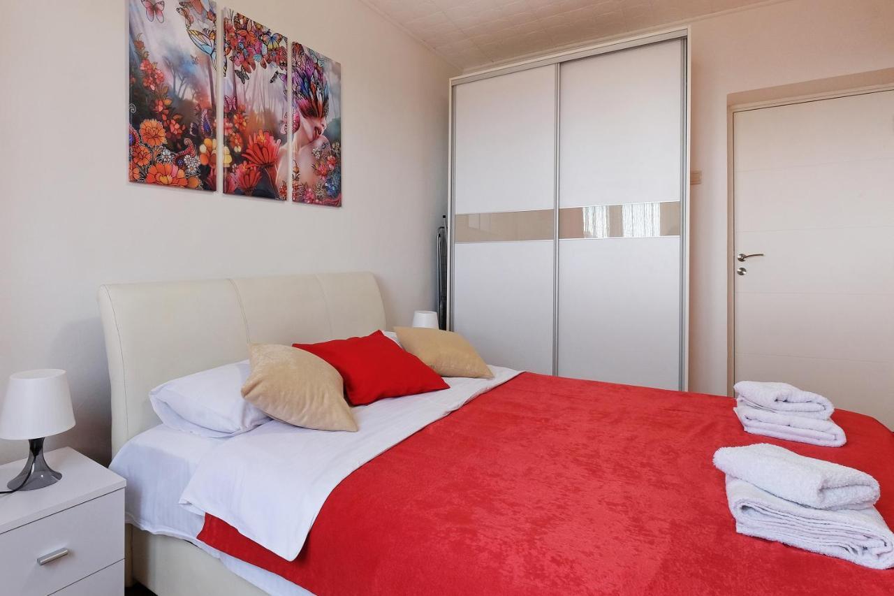 Apartment Paradise Fantasy Belgrád Kültér fotó