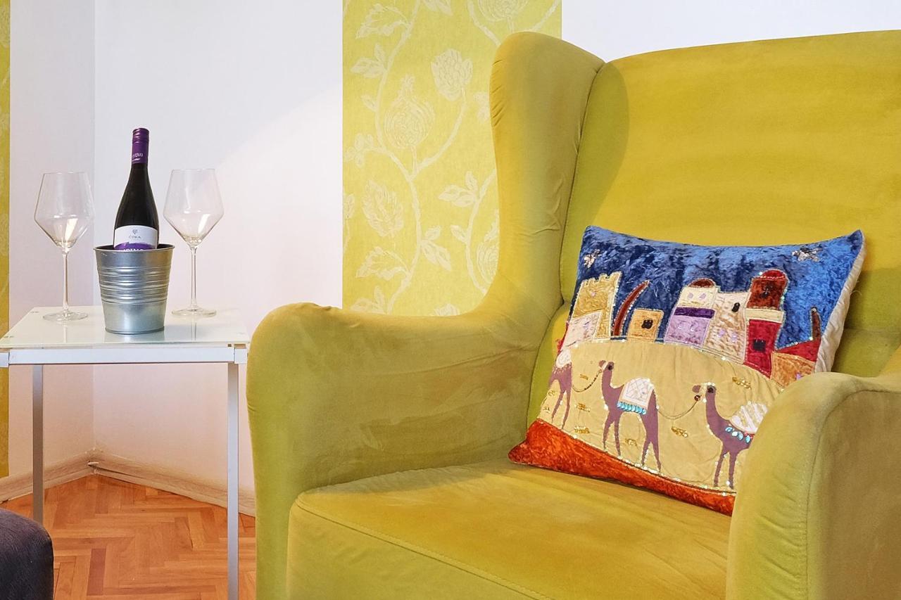 Apartment Paradise Fantasy Belgrád Kültér fotó